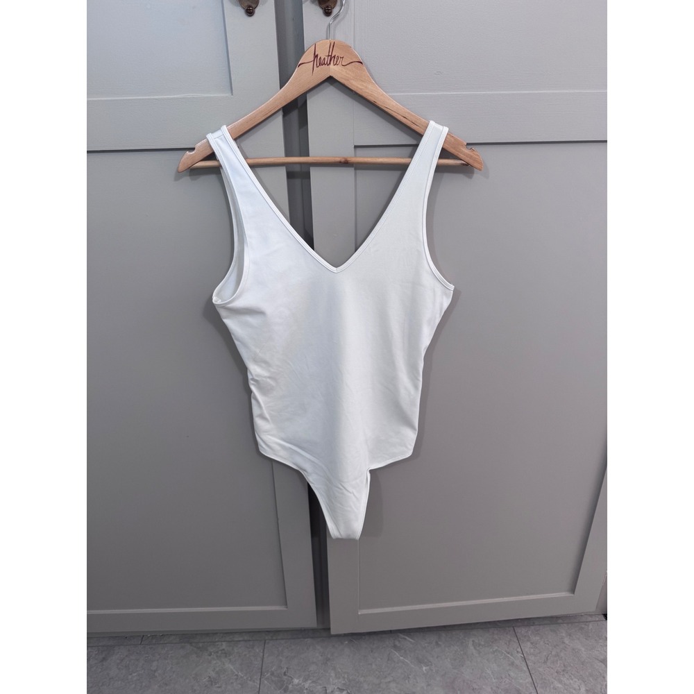 Abercrombie & Fitch Soft A&F Collection White V-Neck Bodysuit Womens Large L